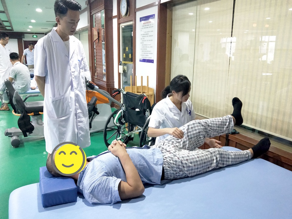 脑出血患者的康复之路,脑出血病人的康复历程