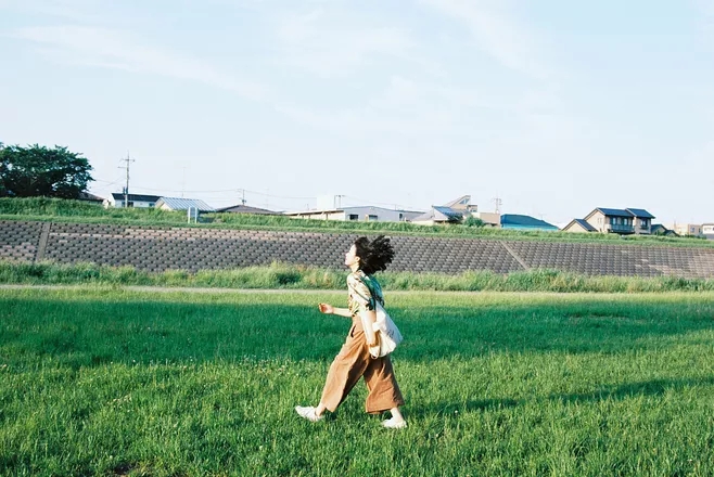 脾气不好男人值得分手吗,女友脾气不好该不该惯