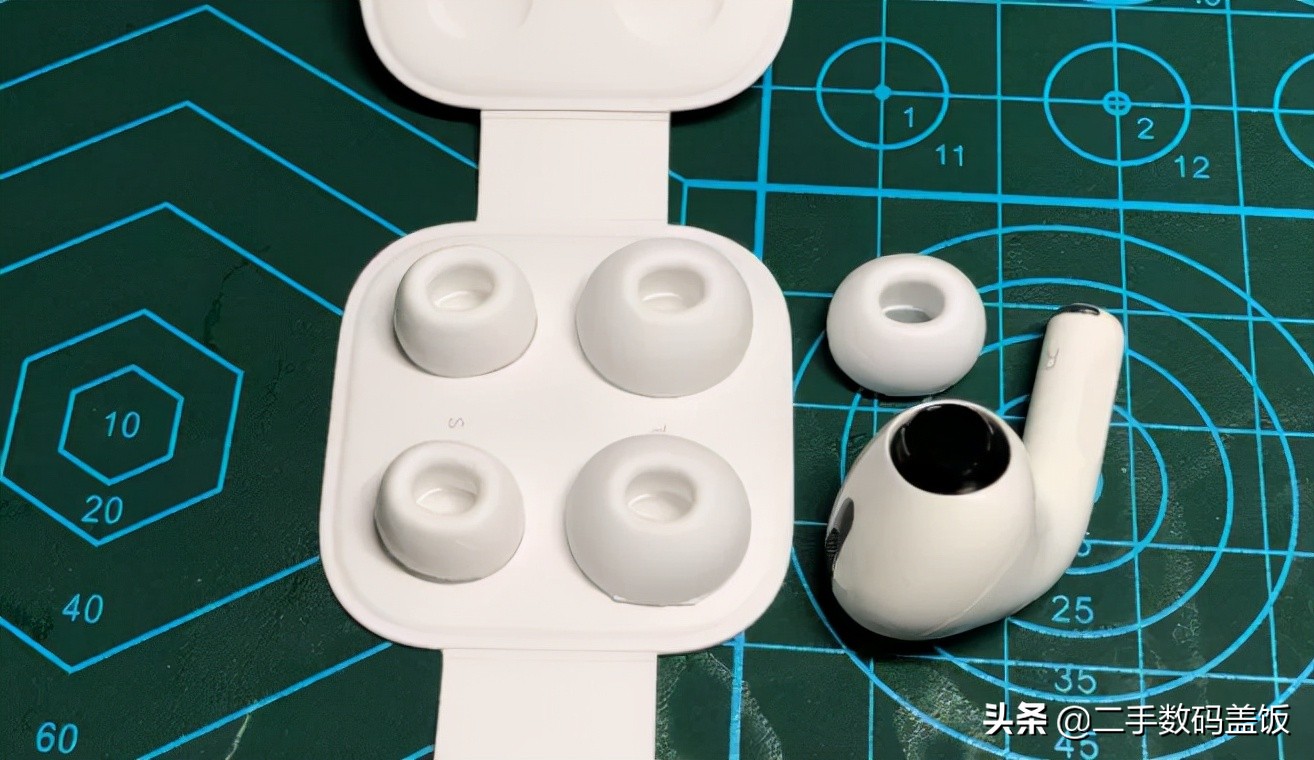 airpodspro2和airpods3底噪,airpods3和airpods2降噪差别
