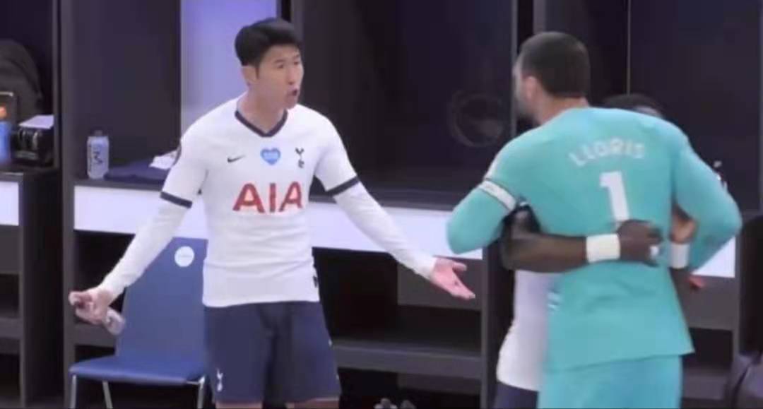 孙兴慜在比赛中被对方无端攻击,孙兴慜蹬踏对手被红牌罚下