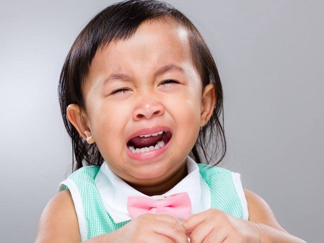 因为妈妈的大意导致女儿病情加重,因为自己的疏忽让女儿生病了