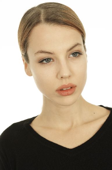 ps调整人像照片颜色,ps登记照片怎么把人像肤色提亮