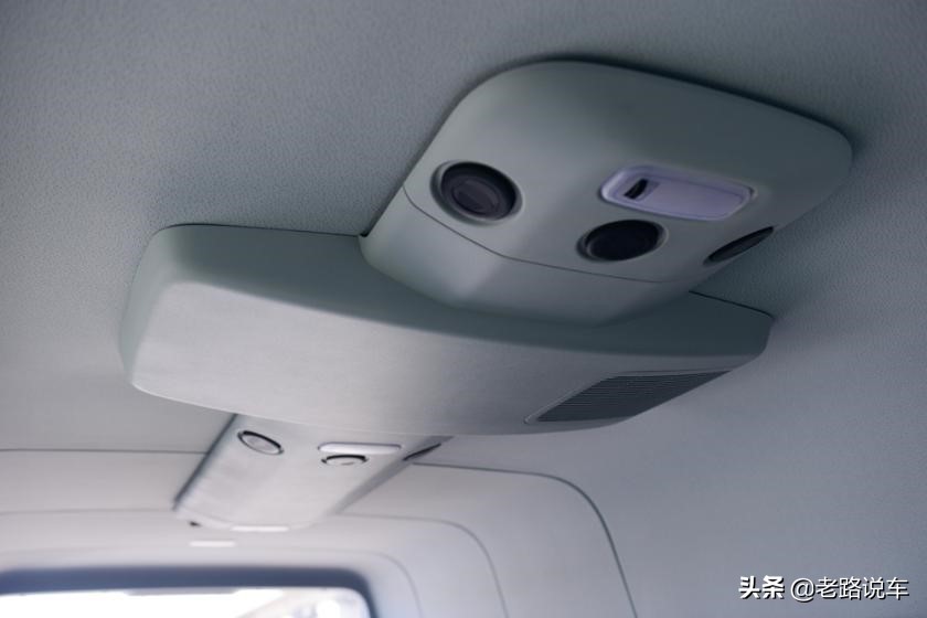 2022全新奔驰凌特商务房车,奔驰斯宾特房车3.5柴油发动机