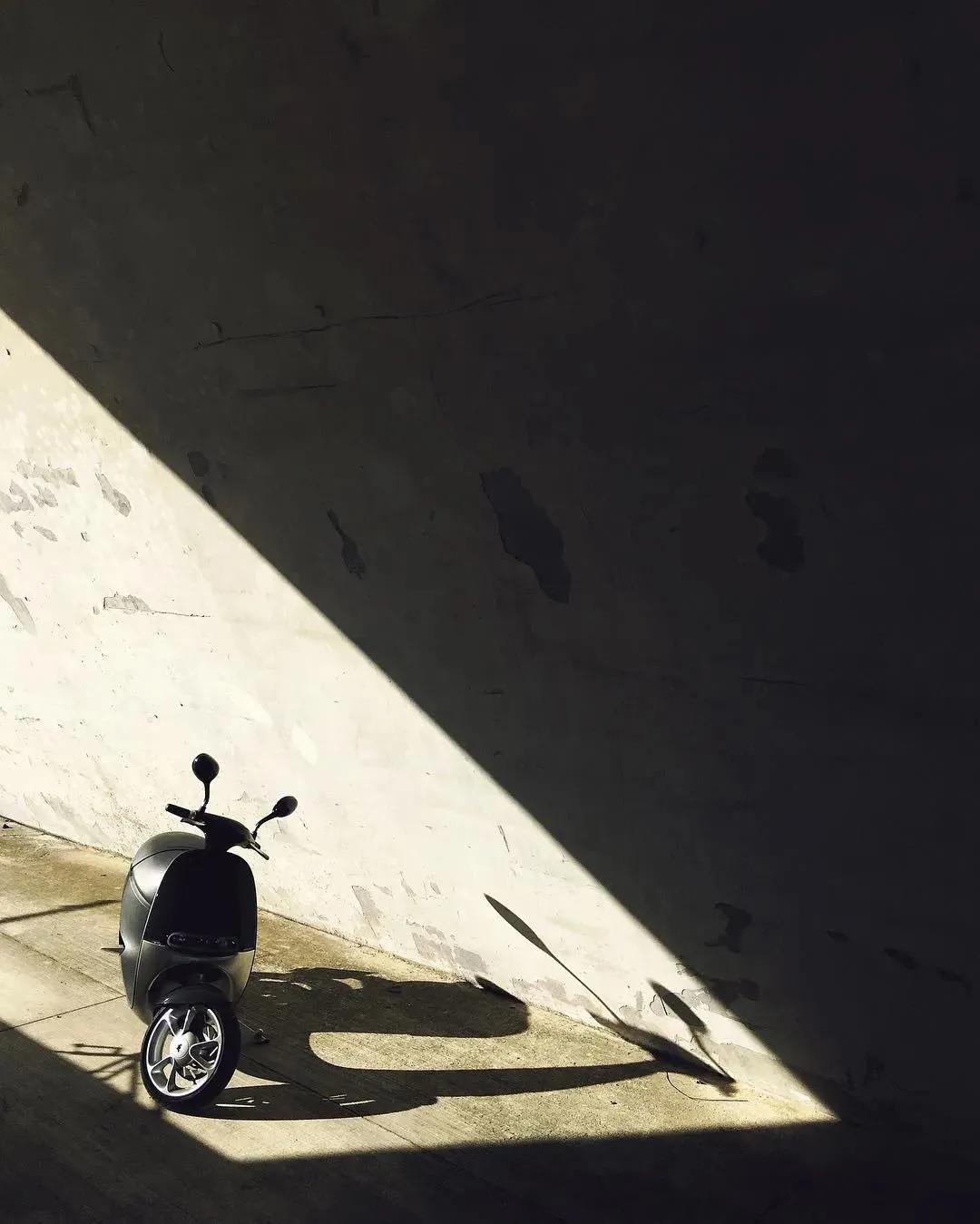 苹果手机夜晚如何拍出高清照片,手机拍产品照片怎么拍出高级感