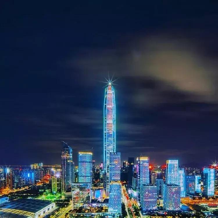 深圳第一高楼平安金融中心夜景,深圳第一高楼平安金融中心风水