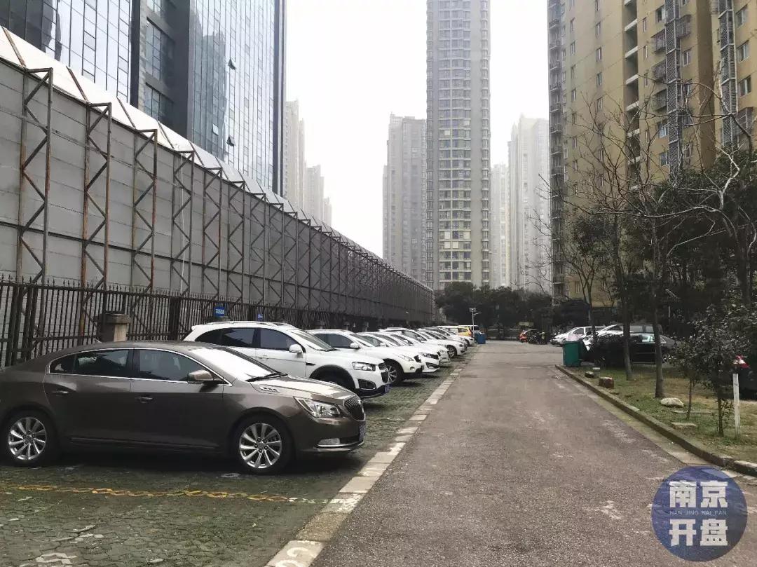 成交价超7万/㎡，南京这个双学区安置房太牛了