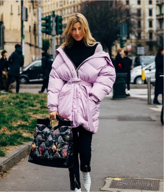 冬天穿羽绒服臃肿怎么办,冬季穿羽绒服怎么显瘦