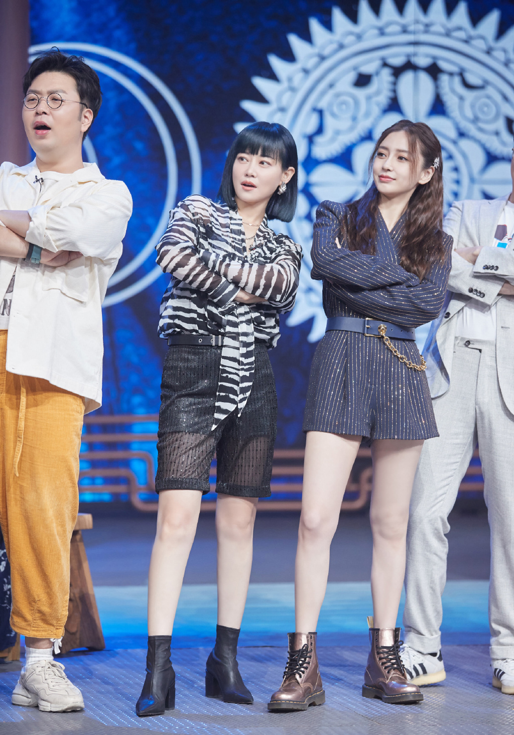 谭卓穿搭,谭卓穿戏服