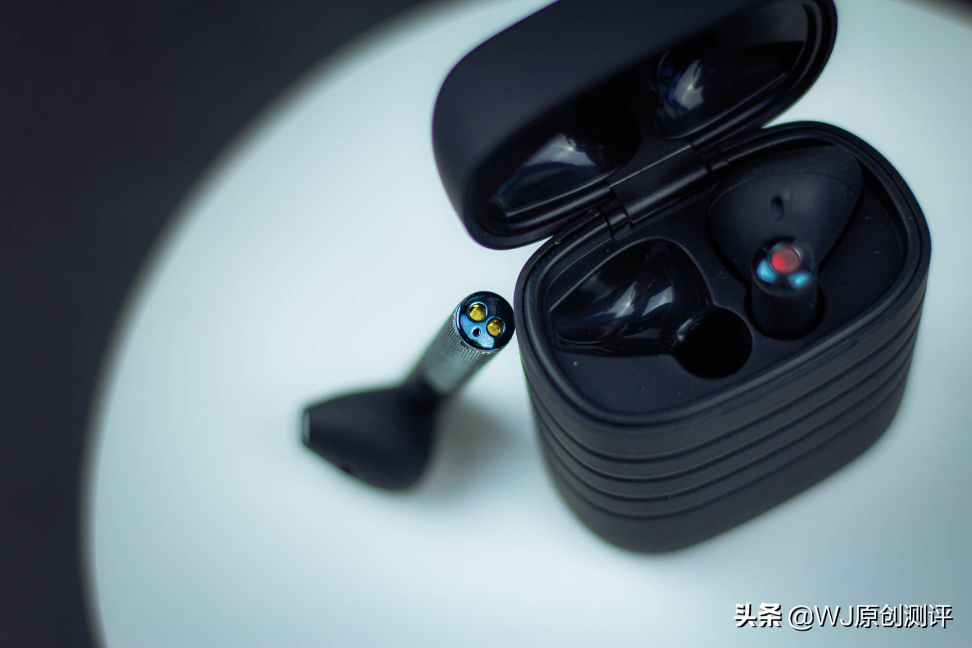 tws真无线蓝牙耳机j18,500到一千的tws蓝牙耳机测评