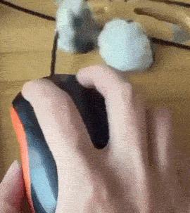 狗狗晕车吐了两次没精神,狗狗晕车吐了主人也吐了