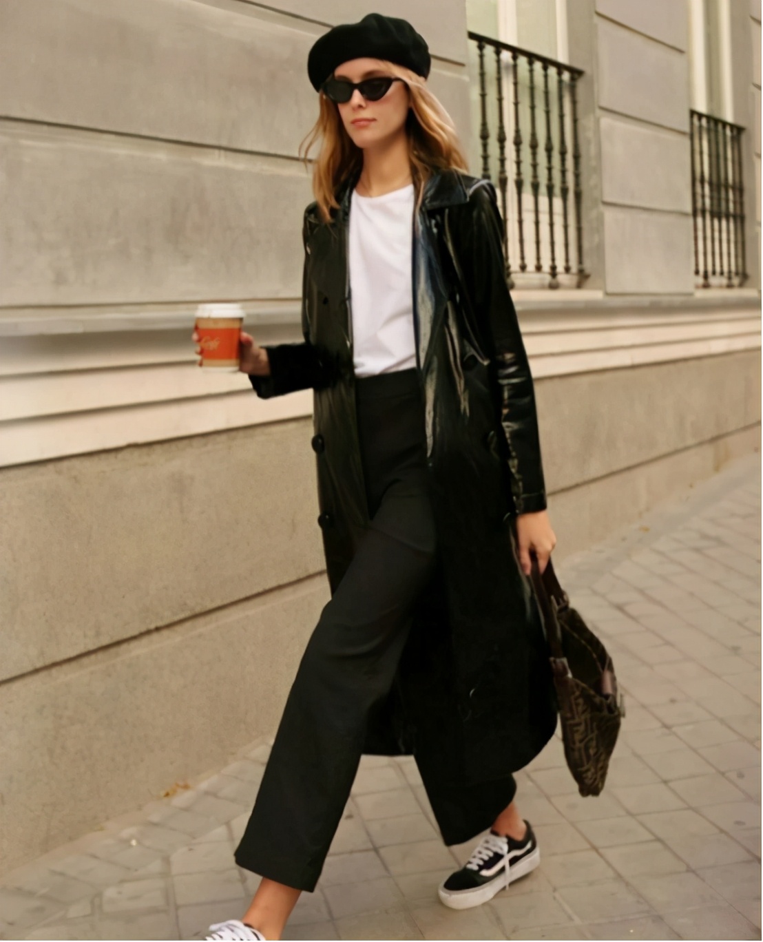 35岁到40的女人怎么穿衣搭配,三十几岁的女人适合什么穿衣风格