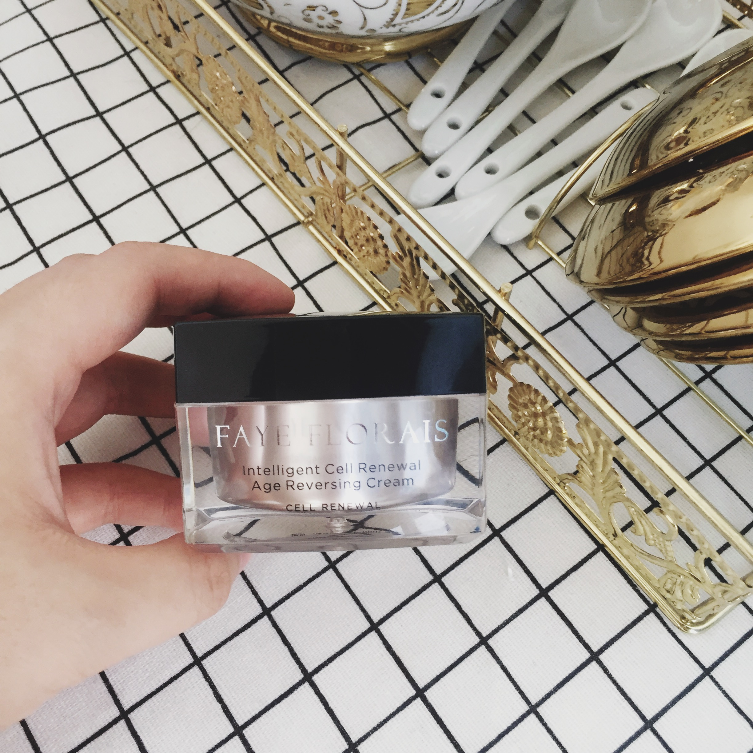 九款保湿面霜，再也不怕冬天化妆卡粉啦！