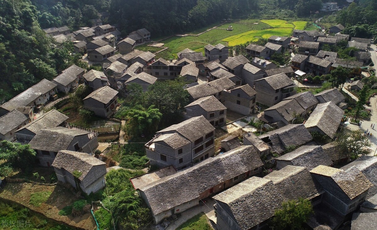 清明假期出游新热点贵州,清明贵州旅游自由行攻略