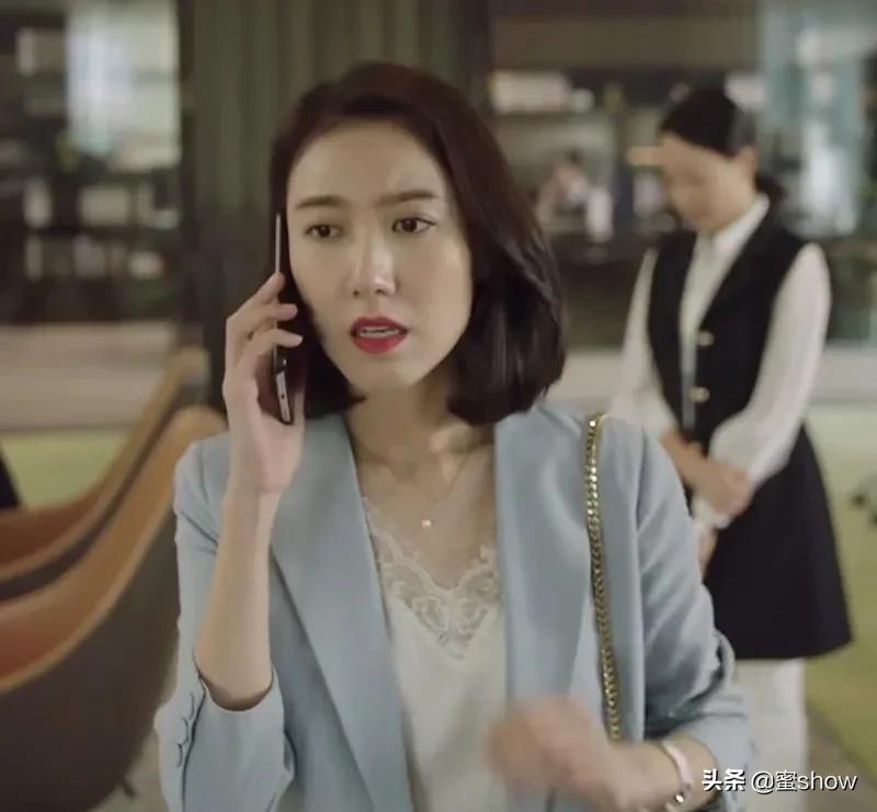 气质穿搭职场简约,陈数职场穿衣搭配