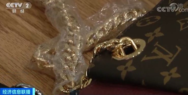 盘点打假奢侈品包包,迪拜冒牌货