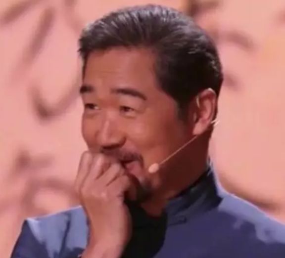 张超飞行视频 (张超飞行员的精神)