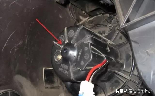 清洗空调蒸发箱的季节,怎么自己动手清洗汽车空调蒸发箱