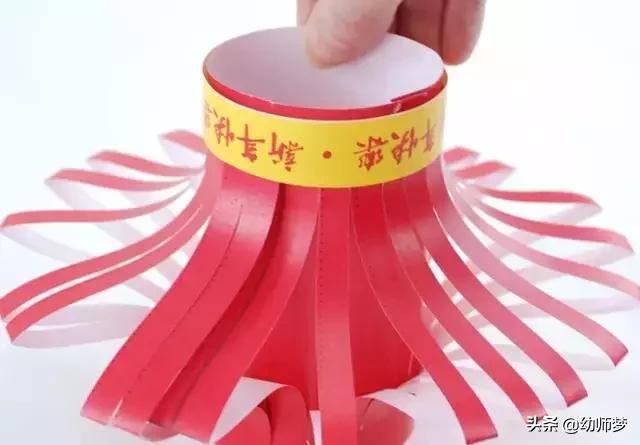 新年红包手工灯笼制作步骤,2022新年挂饰手工灯笼