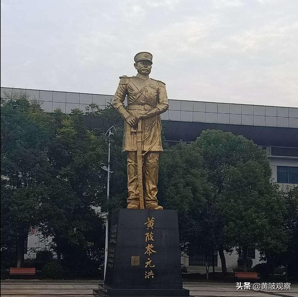 阳逻体育中心和武汉体育中心,武汉阳逻大型体育中心