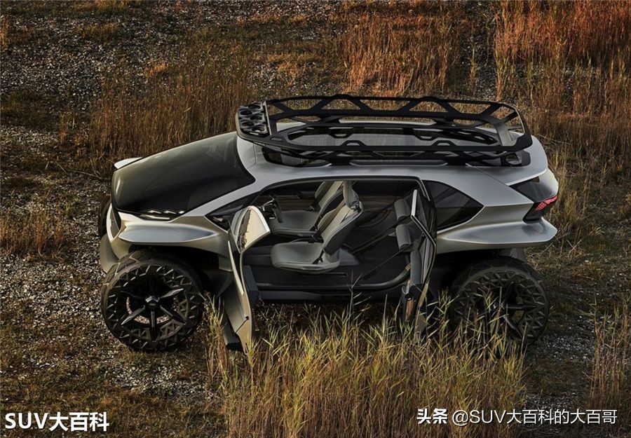 奥迪也发“硬派越野车”，透明座舱+500公里续航，还有无人机引路