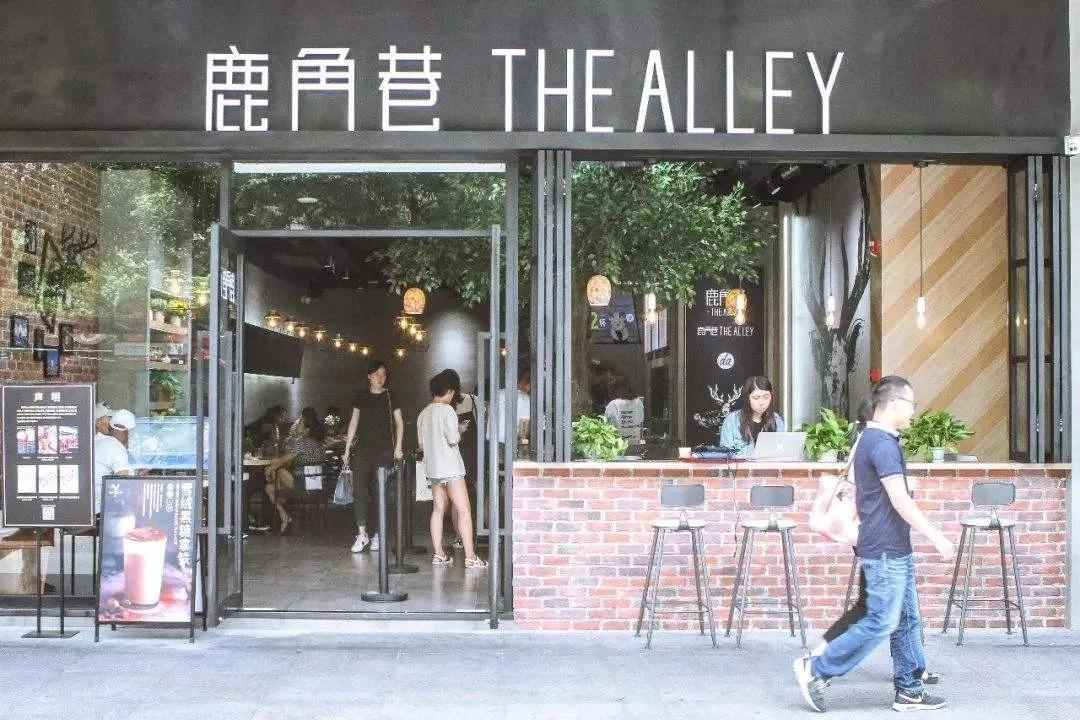 网红奶茶店怎么盈利,现在加盟品牌奶茶店赚钱吗