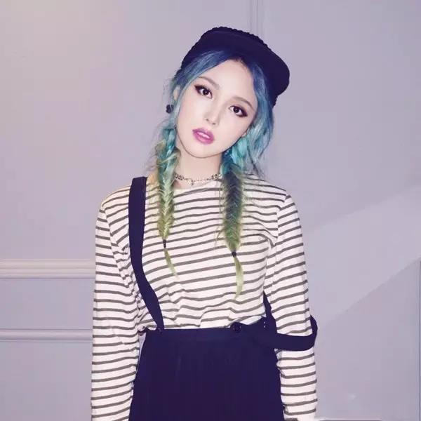 避免发际线后移适合什么扎发,女生不想扎头发怎么办