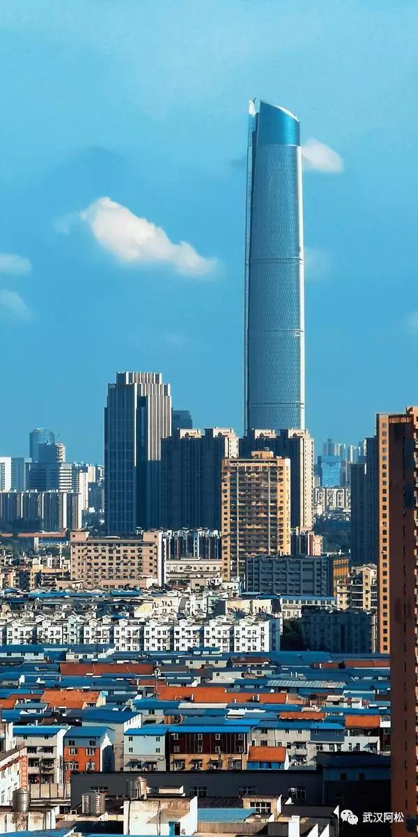 武汉十大高楼合集,武汉200米高楼全景一览