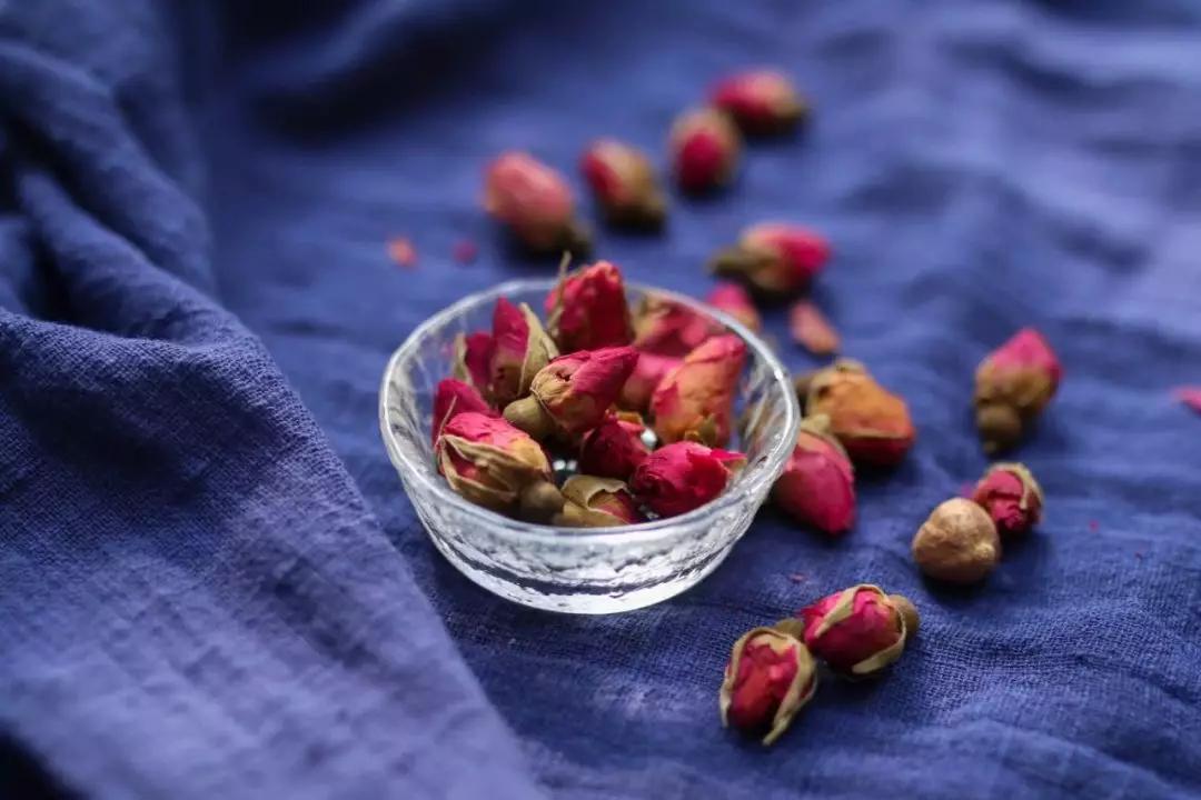 肝脏检查有肝病是怎么回事,如何辨别肝脏疾病七个症状