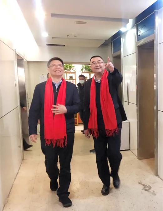 一家人一条心一个目标一盘棋,一家人一条心完整版