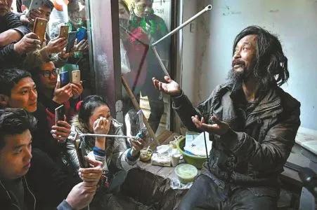 流浪大师沈巍的网红之路,网红大师沈巍事件