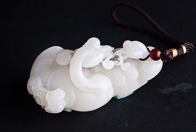 羊脂白玉的鉴别方法,羊脂白玉原石怎么鉴别