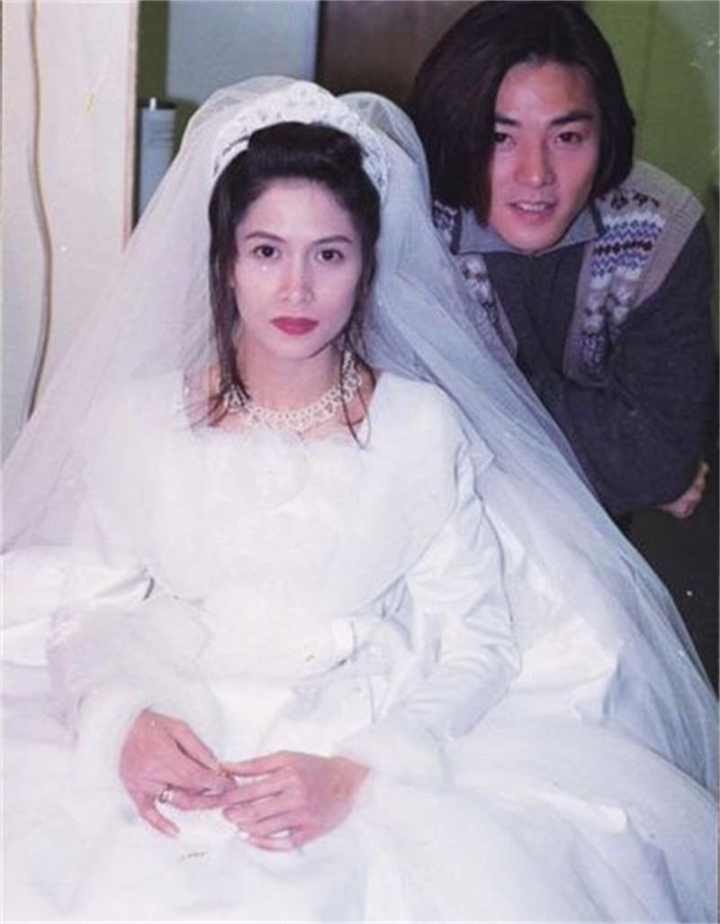 郑伊健双琪夺面影响大吗,郑伊健夺面双旗事件