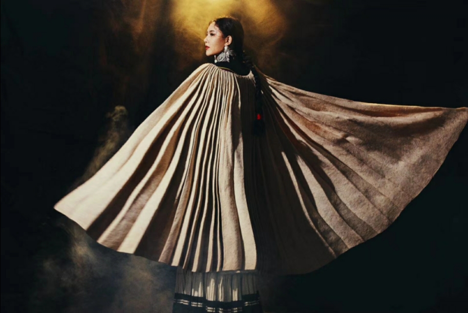 彝族服装和少数民族服装的区别,彝族服饰真太惊艳了