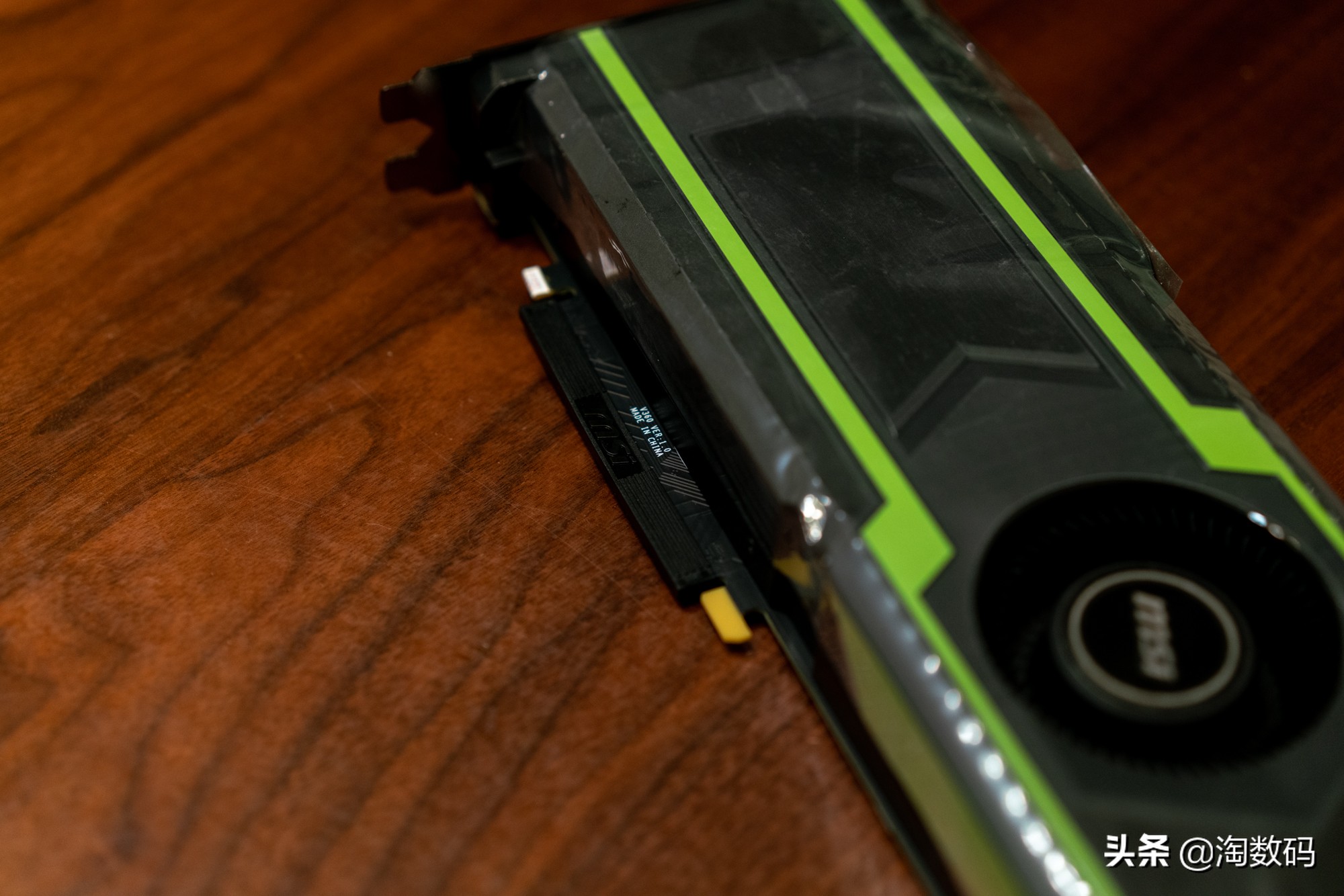 微星1080ti11gaero,微星1080aero显卡测评