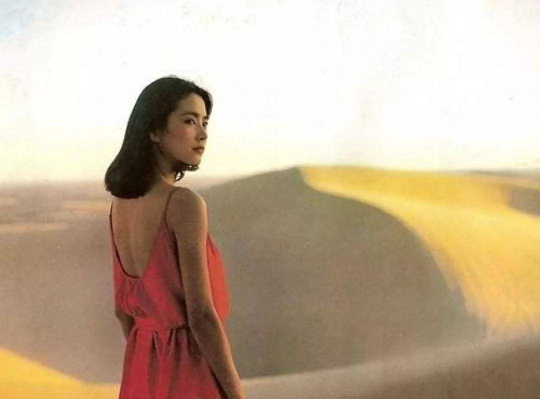 所谓的港风，无非就是这些元素，掌握这些人人都能成为港风女神