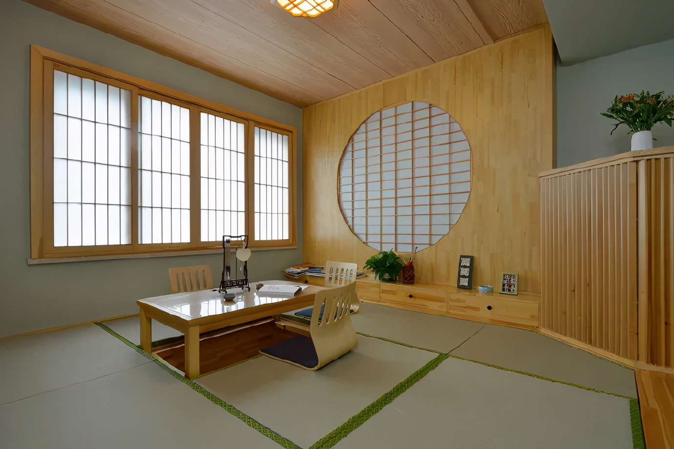 榻榻米怎么设计才能最实用,榻榻米房间实用与美观并重
