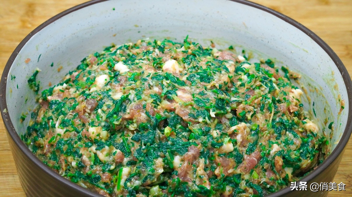 用万能饺子馅调制蔬菜肉馅,调万能饺子馅口诀
