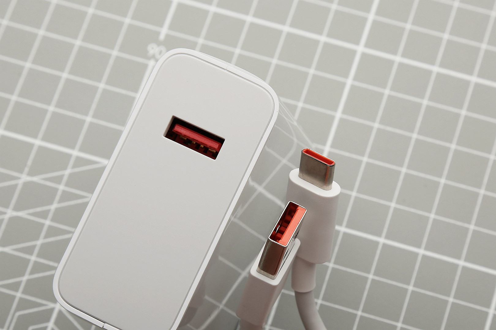 小米10至尊纪念版和华为p40pro+,小米10至尊纪念版对比华为mate40