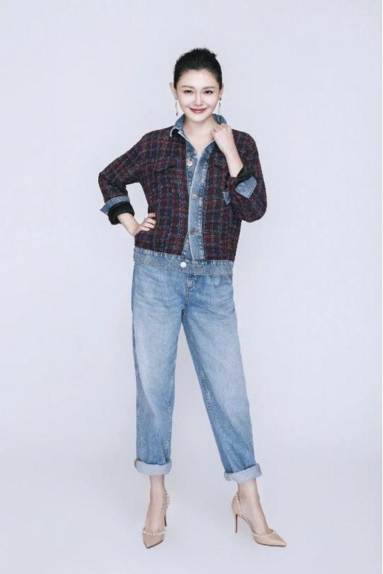 大s徐熙媛穿搭图片,大s徐熙媛娱乐百分百装可爱