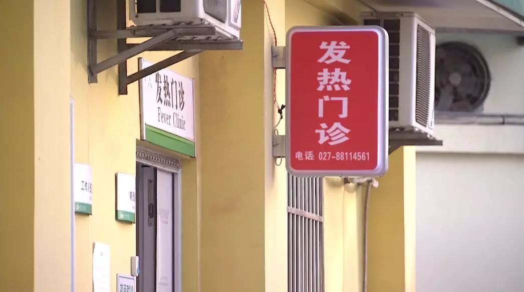 三天三夜改造院区接收病患，感染住进ICU后“干着急帮不上忙”，他是院长刘智明