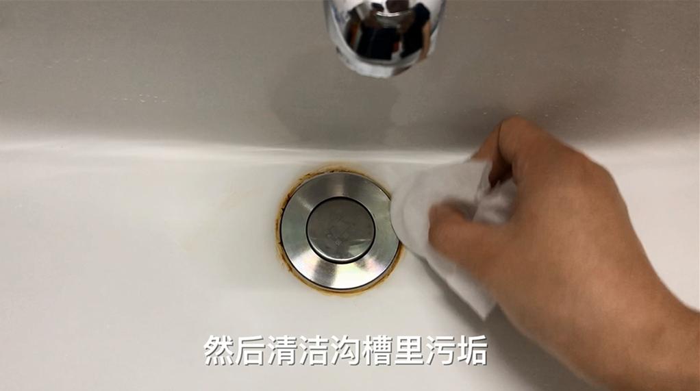 衣服吊牌不要扔香水,衣服上的吊牌别急着丢