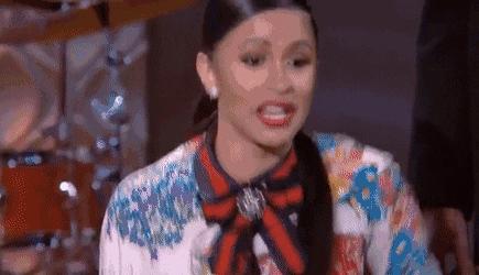 脱衣舞娘到饶舌天后，贫民窟女孩到时尚ICON，CardiB连上微博热搜