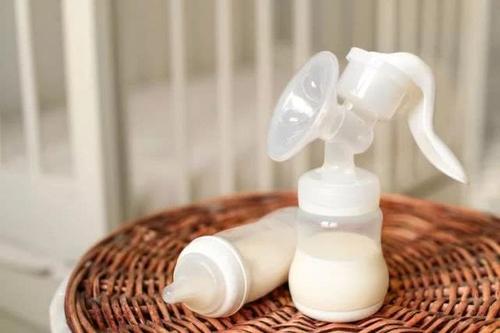 断奶后残乳需要排出来吗,断奶之后残奶需要挤出来吗
