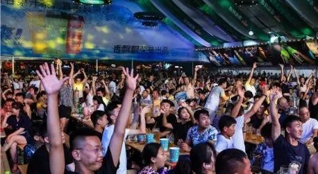 青岛国际啤酒节-雅设为您送上一封时尚大秀邀请函