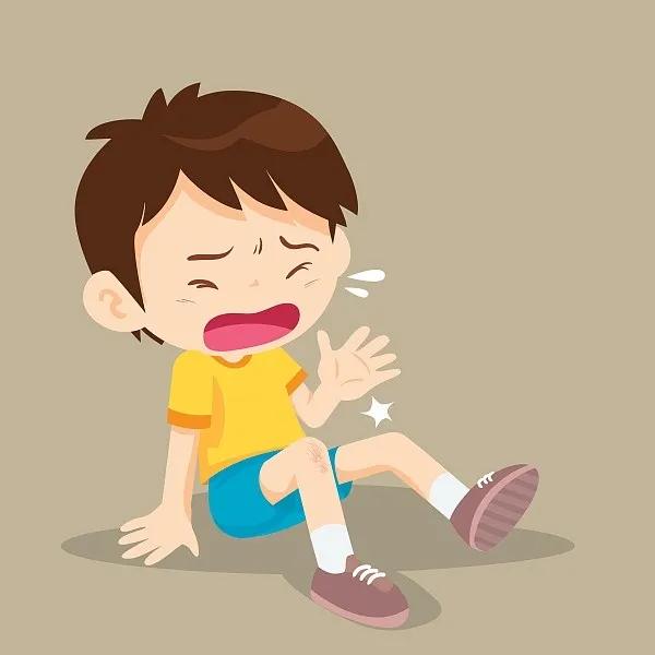 “小神兽”不消停，在家磕了碰了烫伤了去不去医院？这些误区要关注！