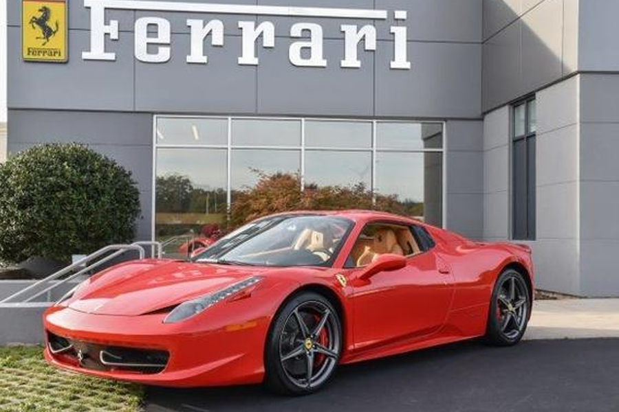 c罗一亿元买车,盘点c罗的豪华超跑