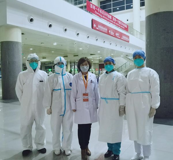 疫情防控重担在肩,投身于荣耀且伟大的防疫工作