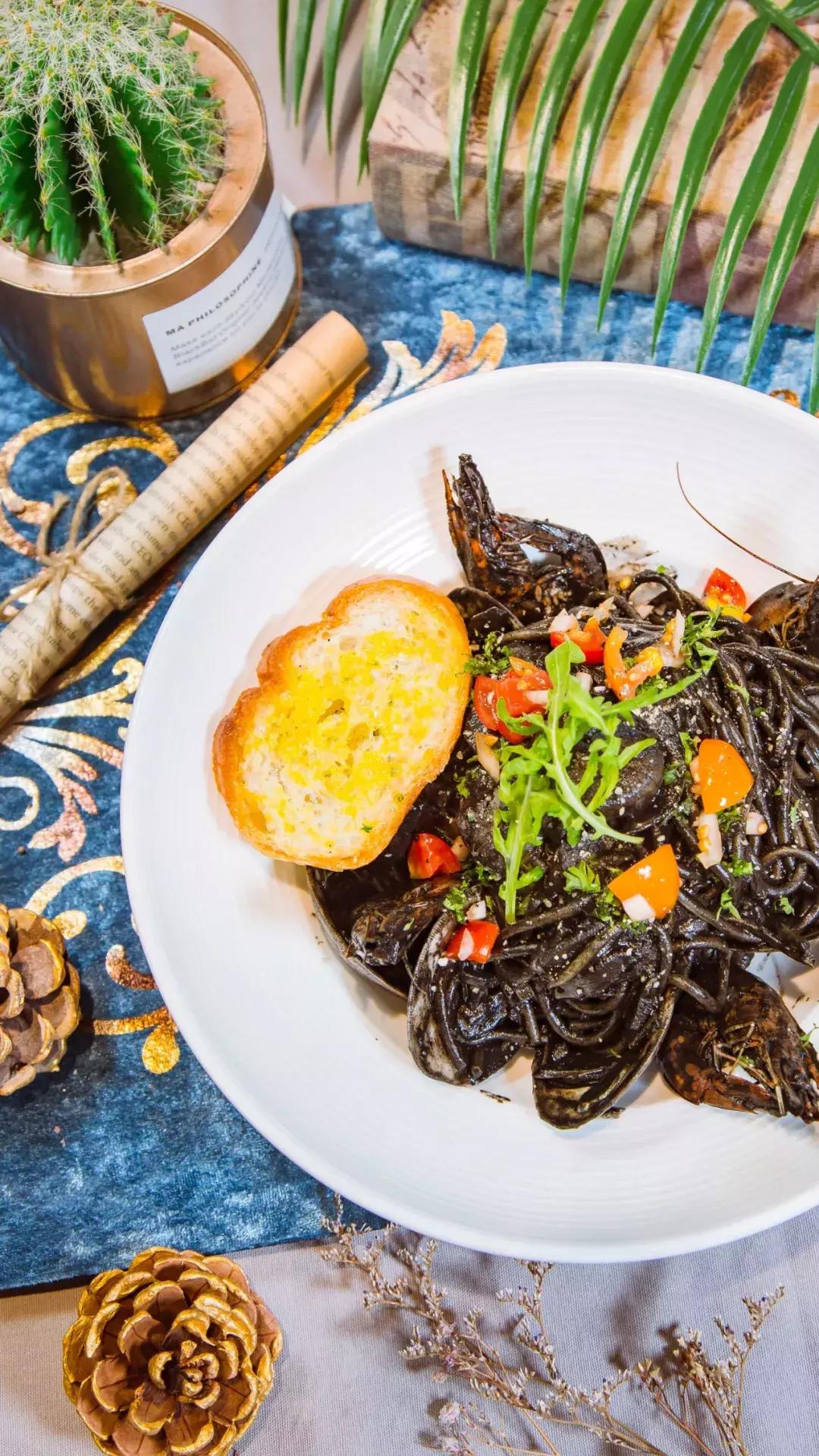 西餐界的“Chanel”！异国风味，带你见识超敢玩的食物实验所