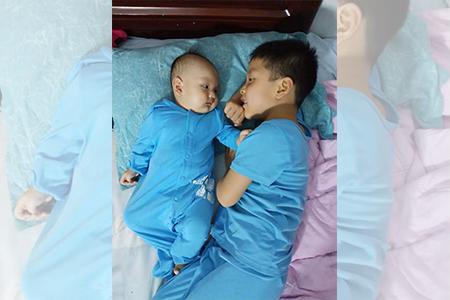 2岁宝宝不出汗长湿疹,两岁小宝宝得湿疹什么原因