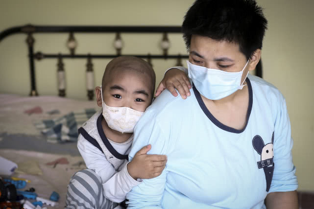 8岁男孩身患重病放弃治疗后续,5岁男孩身患重病求救